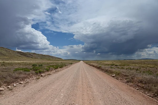 Büyük Kanyon'da Toroweap için gelişmemiş yol.