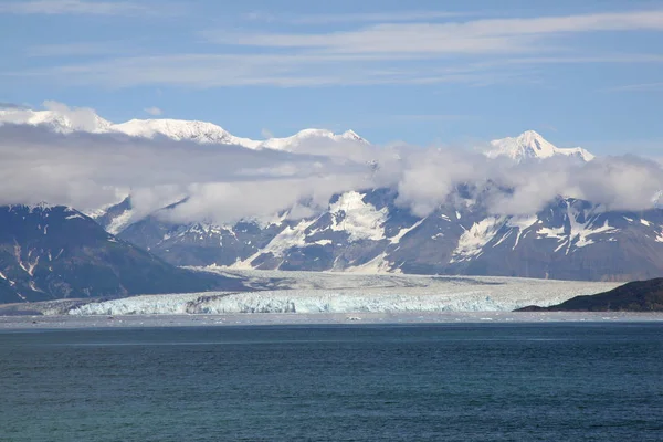 Lodowiec Hubbard i Zatoka Yakutat, Alaska. — Zdjęcie stockowe
