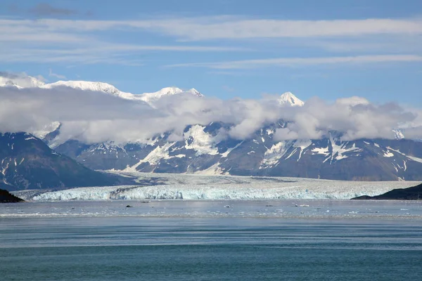 Lodowiec Hubbard i Zatoka Yakutat, Alaska. — Zdjęcie stockowe