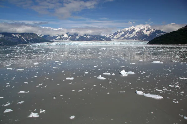 Glaciar Hubbard y Bahía de Desencanto, Alaska . — Foto de Stock