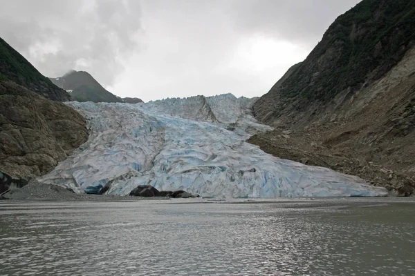 Glaciar Davidson, un gran glaciar del valle cerca de Haines, Alaska . — Foto de Stock