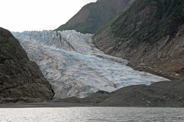 Davidson-gleccser, egy nagy völgy gleccser a közelben Haines, Alaszka. — Stock Fotó