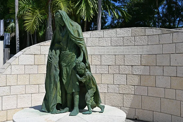 Monumento al Holocausto en Miami Beach, Florida . — Foto de Stock