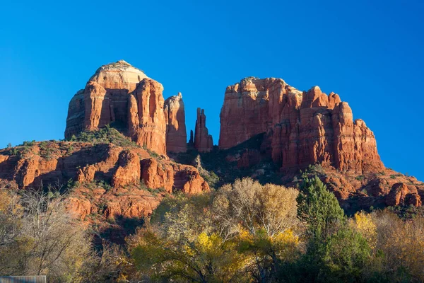 Sedona, Arizona 'daki Katedral Rock.