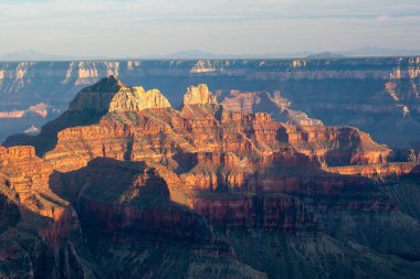 Bright Angel Point Trail,Kuzey Rim'den Grand Canyon manzarası.