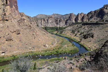 Smith Rock State Parkı, Oregon.