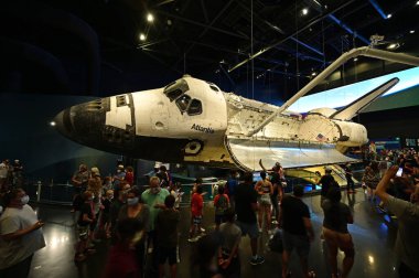 Atantis uzay mekiği Kennedy Uzay Merkezi, Florida 'da sergi ve müze.