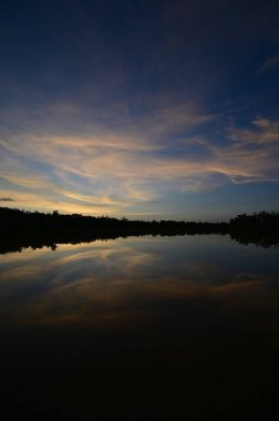 Everglades Ulusal Parkı, Florida 'da Eco Pond üzerinde gün batımı.
