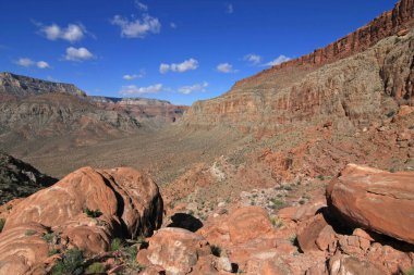 Arizona, Grand Canyon Ulusal Parkı 'ndaki Sürpriz Vadi Manzarası.