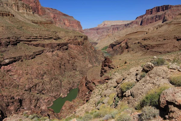 Vista do Rio Colorado e Granito Estreitos em Grand Canyon National Park. — Fotografia de Stock