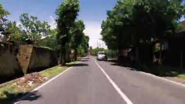 Nusa Dua, Bali / Endonezya-01 20 2019: Bali yolunda hyperlaps, araba üzerine monte kamera