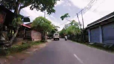 Nusa Dua, Bali / Endonezya-01 20 2019: Bali yolunda hyperlaps, araba üzerine monte kamera