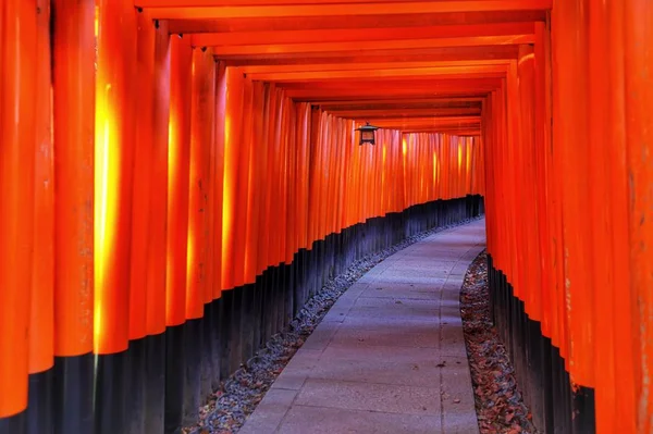 Κόκκινη Πύλη Στο Κιότο Ιαπωνία — Φωτογραφία Αρχείου