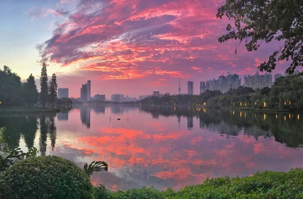 Amanecer Lago Por Noche — Foto de Stock