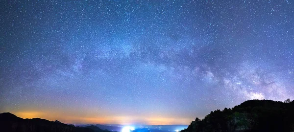 Étoiles Scintillantes Nébuleuse Spatiale Ciel Étoilé Nocturne Astrophotographie — Photo