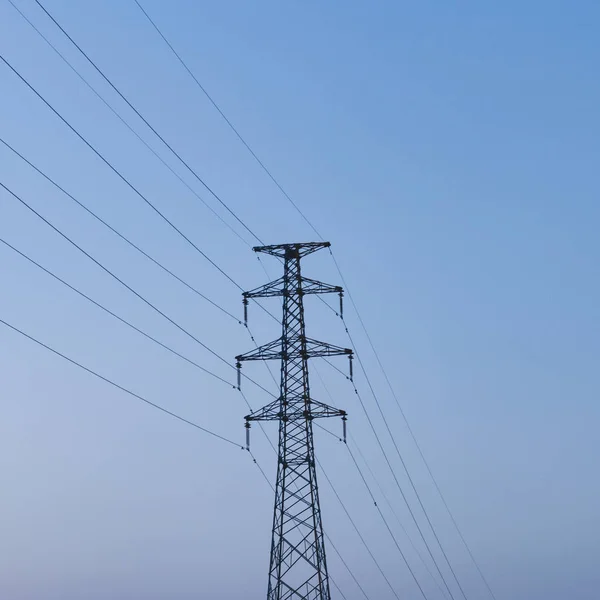 Linee Elettriche Alta Tensione Cielo — Foto Stock