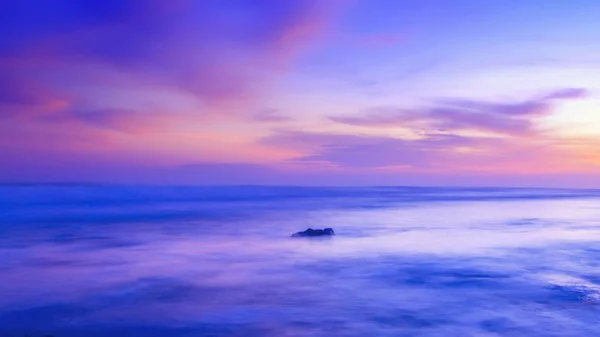 Apus Soare Frumos Deasupra Mării — Fotografie, imagine de stoc