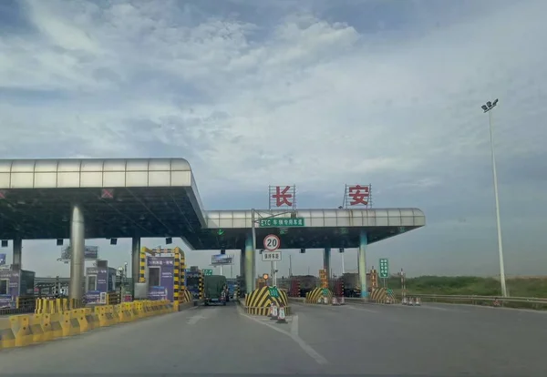 Terminal Del Aeropuerto Con Tren Tráfico — Foto de Stock