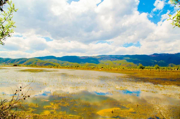 Magníficos Ríos Montañas Fondo — Foto de Stock