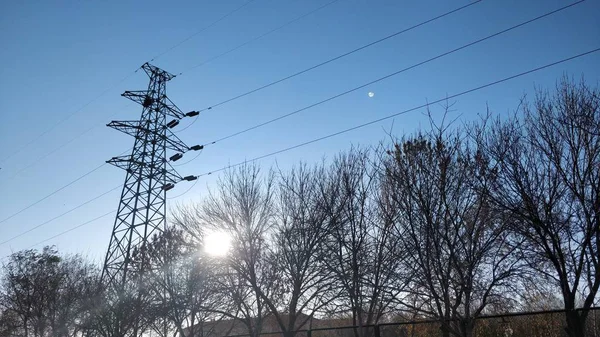 Céu Linhas Energia Elétrica — Fotografia de Stock