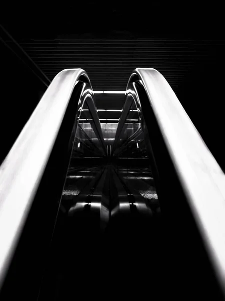 Escaleras Mecánicas Ciudad —  Fotos de Stock