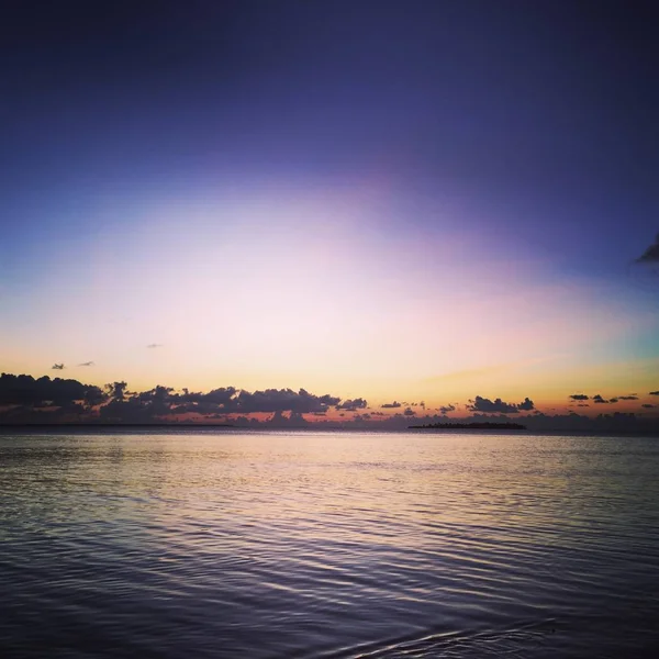 Belo Pôr Sol Sobre Mar — Fotografia de Stock