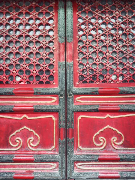 golden door in the red