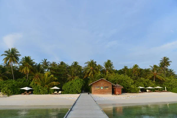 Hermosa Playa Tropical Naturaleza — Foto de Stock