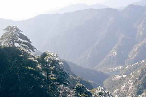 Bela Paisagem Das Montanhas Cáucaso — Fotografia de Stock