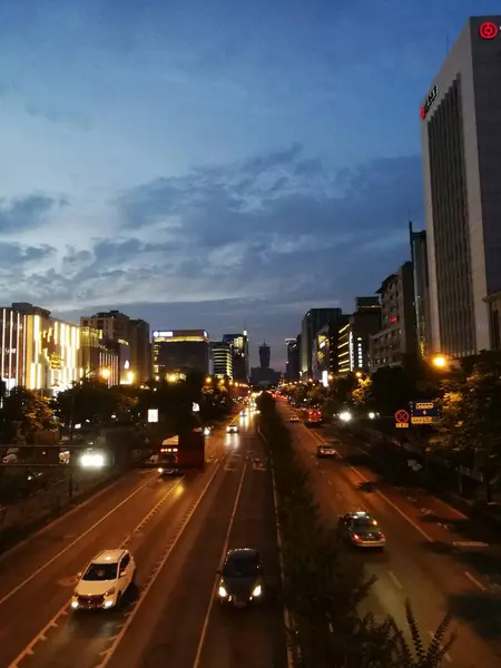 Tráfico Las Calles Ciudad — Foto de Stock