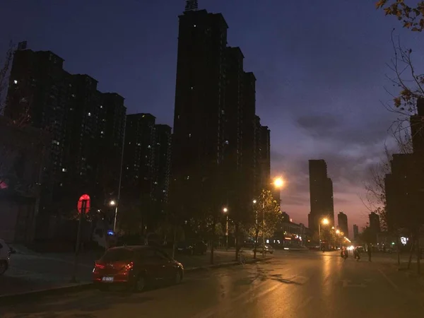 Vista Nocturna Ciudad Del Estado China — Foto de Stock