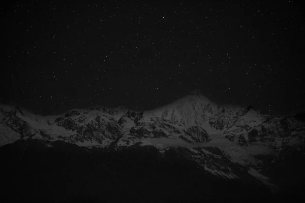 Paisaje Nocturno Las Montañas — Foto de Stock