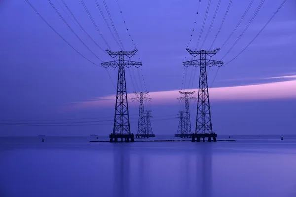 Torre Alta Tensão Energia Elétrica — Fotografia de Stock