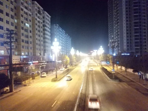 Tráfico Automóviles Las Calles Modernas Ciudad — Foto de Stock