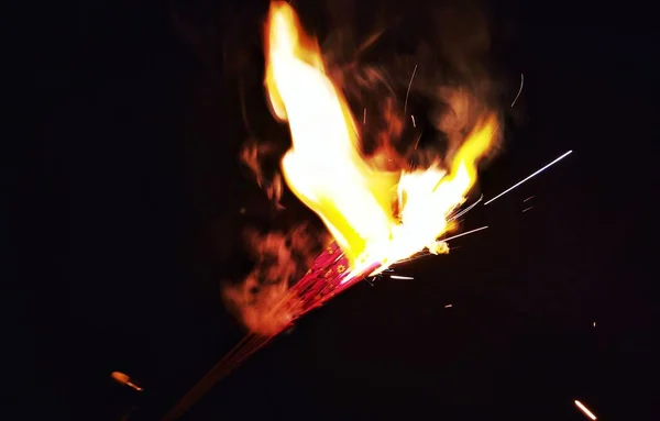 Llama Fuego Sobre Fondo Negro — Foto de Stock