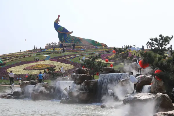 Cascada Ciudad China — Foto de Stock