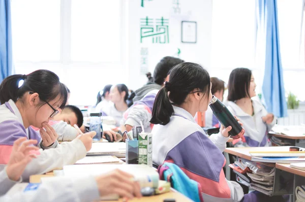 Groep Studenten Klas — Stockfoto