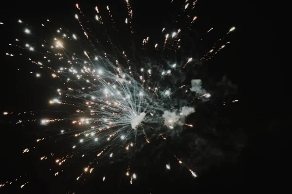 Fuochi Artificio Nel Cielo Notturno — Foto Stock