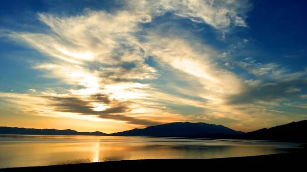 Blick Auf Den Schönen Sonnenuntergang — Stockfoto