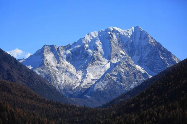 Vista Del Hermoso Paisaje Montaña — Foto de Stock