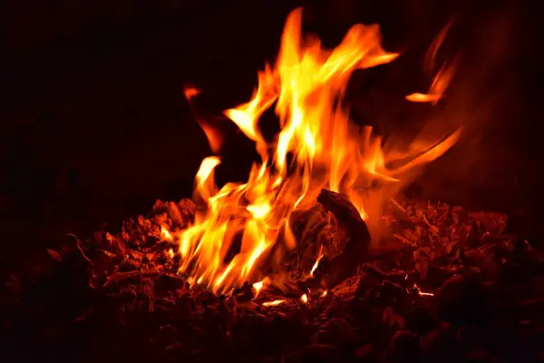 Llamas Fuego Sobre Fondo Negro — Foto de Stock