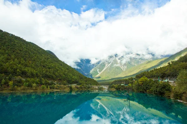 Vista Del Lago Las Montañas — Foto de Stock