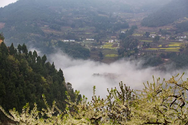 Vista Desde Río Las Montañas — Foto de Stock