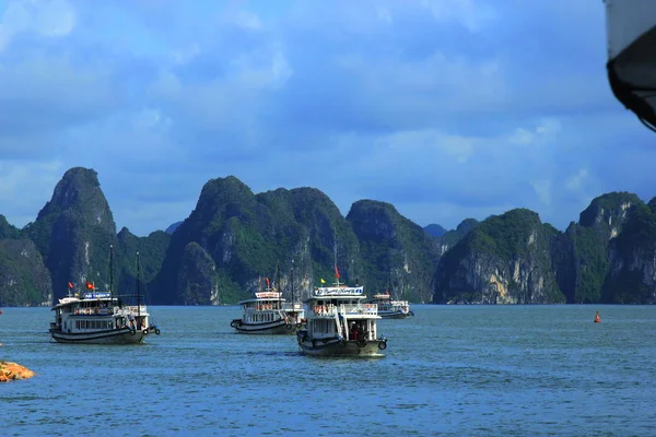 Hermoso Paisaje Halong Bay Vietnam — Foto de Stock
