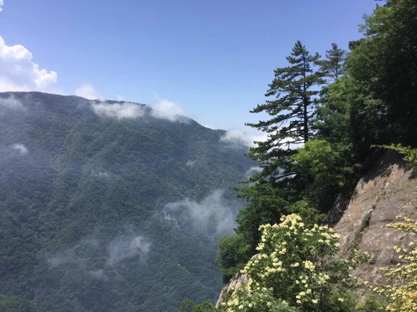 Schöne Aussicht Auf Die Berglandschaft — Stockfoto