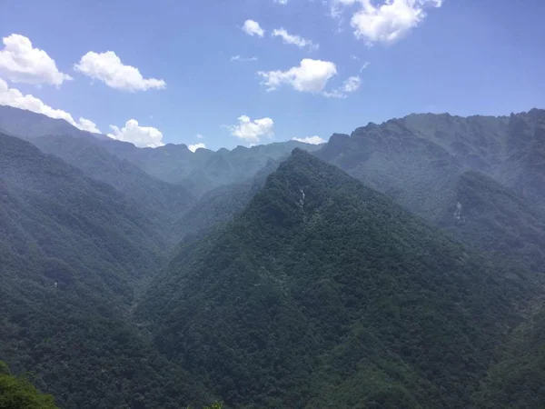 Schöne Aussicht Auf Die Berglandschaft — Stockfoto