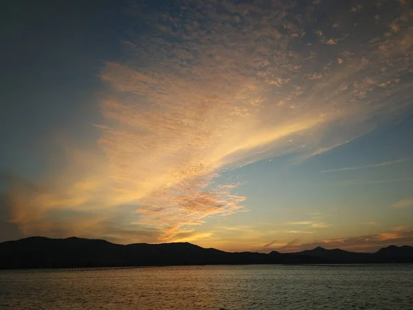 Malerischer Blick Auf Den Schönen Sonnenuntergang — Stockfoto