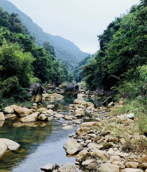 Bellas Montañas Escénicas Paisaje Con Agua Río — Foto de Stock