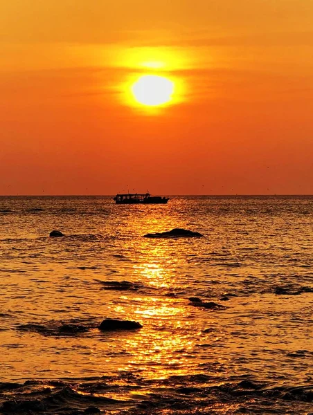 Puesta Sol Sobre Mar — Foto de Stock