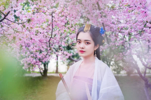 Asian Woman Blossom Garden Spring — Stock Photo, Image